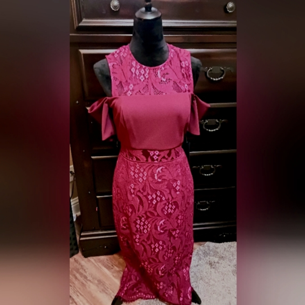 🎉NWT Rachel Roy Lace midi length dress size 6